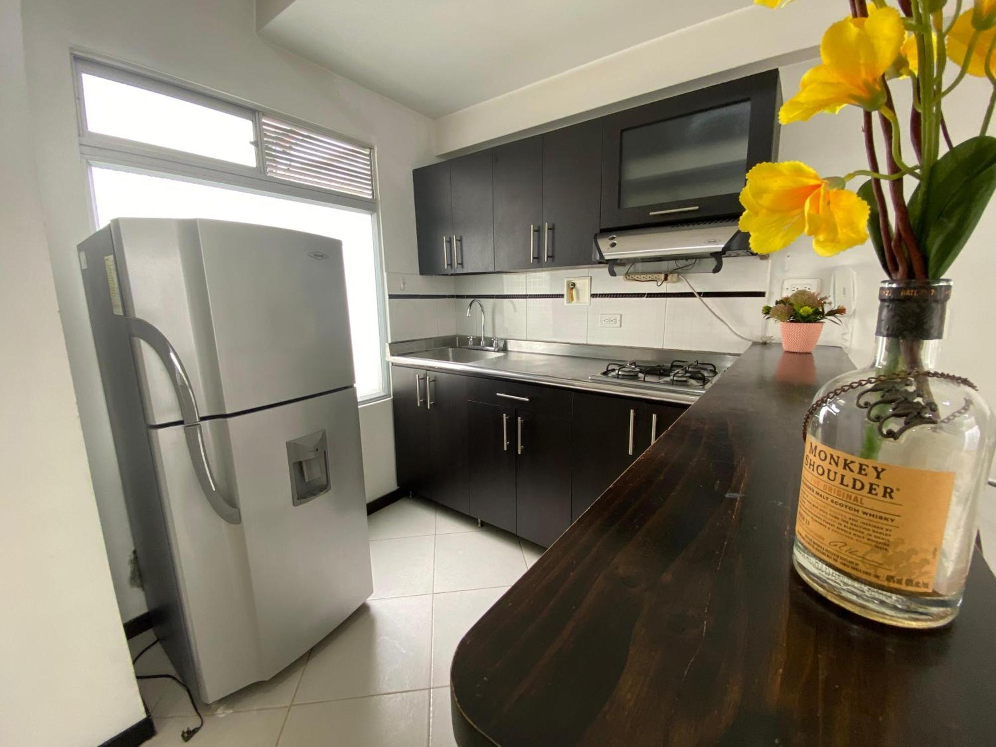 Apartaestudios Laureles Μεντεγίν Εξωτερικό φωτογραφία