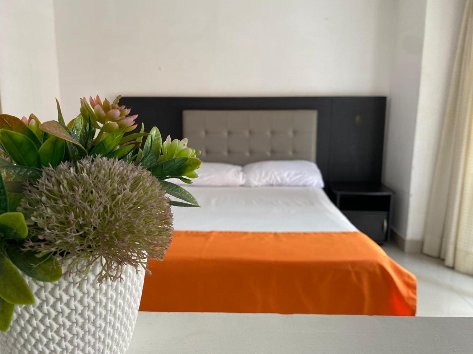 Apartaestudios Laureles Μεντεγίν Εξωτερικό φωτογραφία
